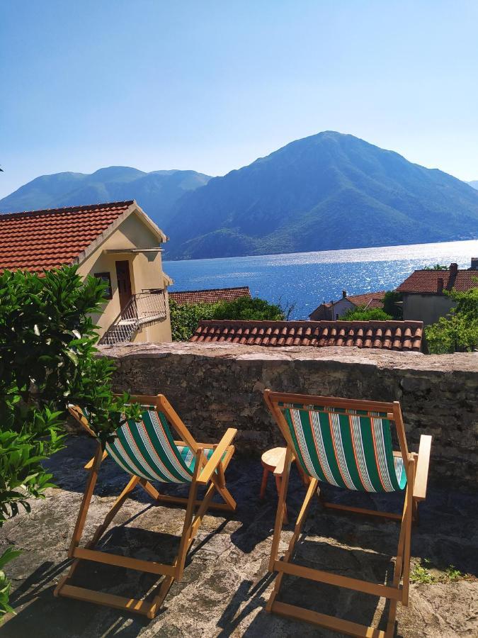 Guest House Maza Kotor Exterior photo