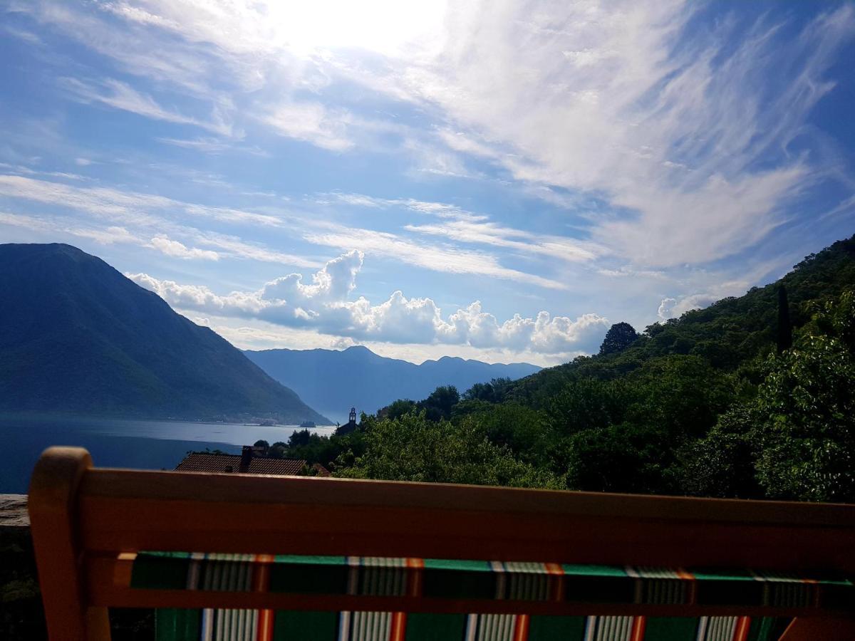 Guest House Maza Kotor Exterior photo
