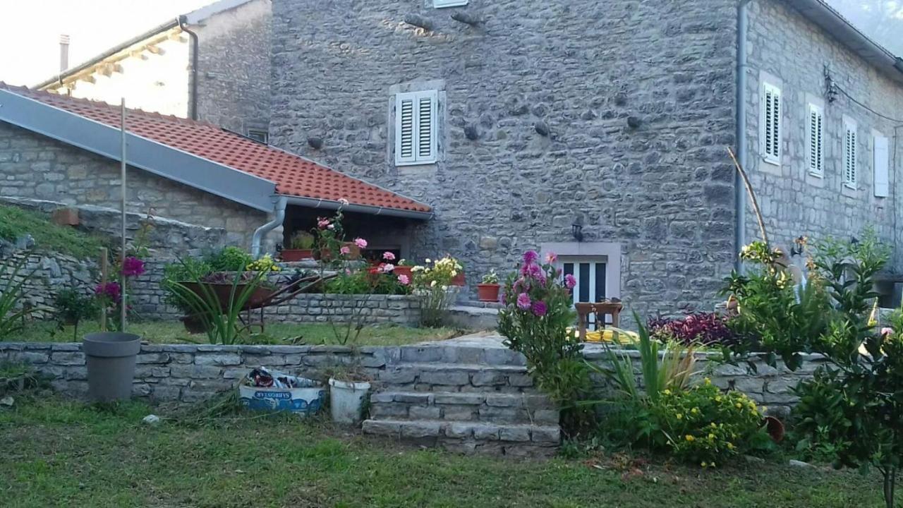Guest House Maza Kotor Exterior photo