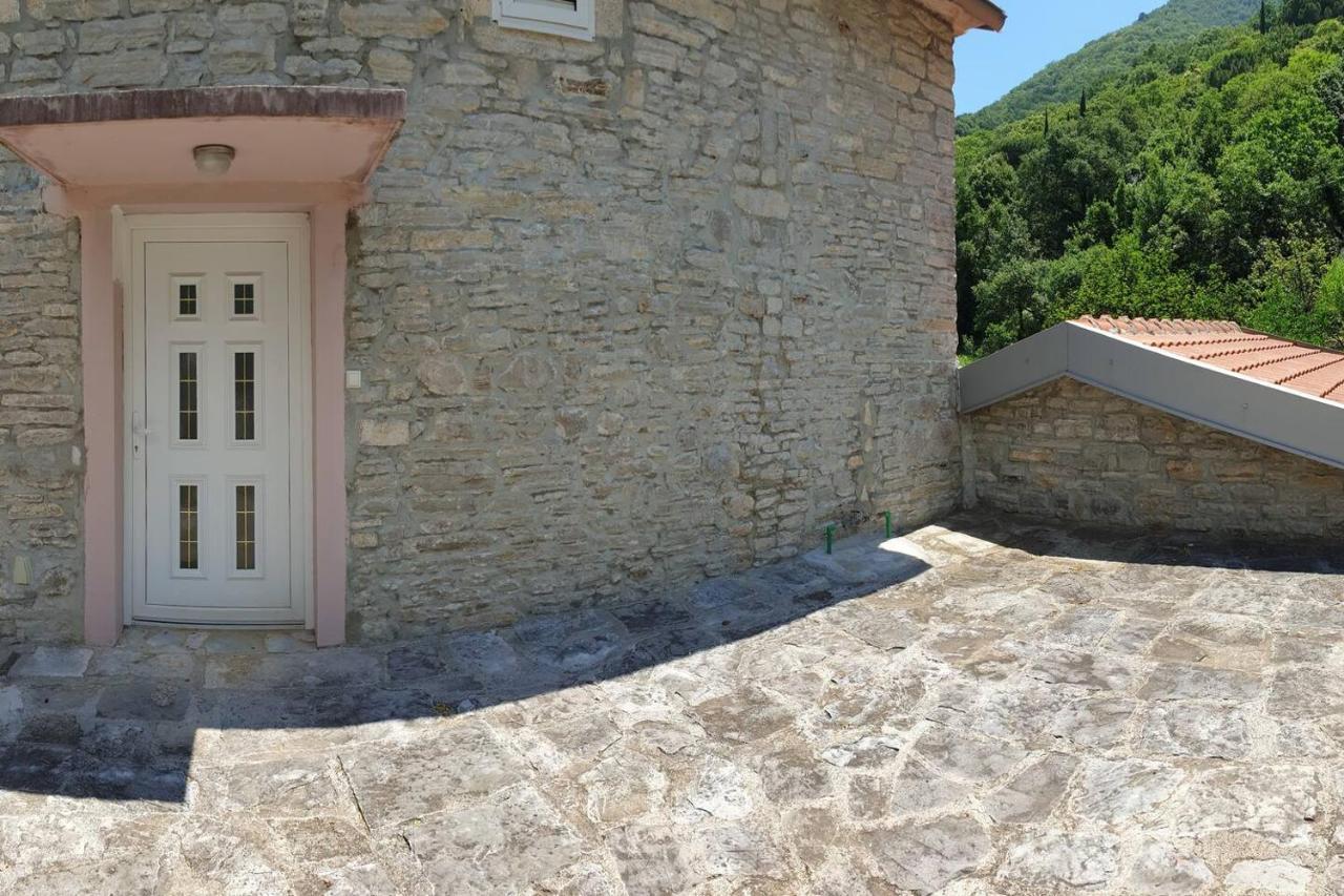 Guest House Maza Kotor Exterior photo