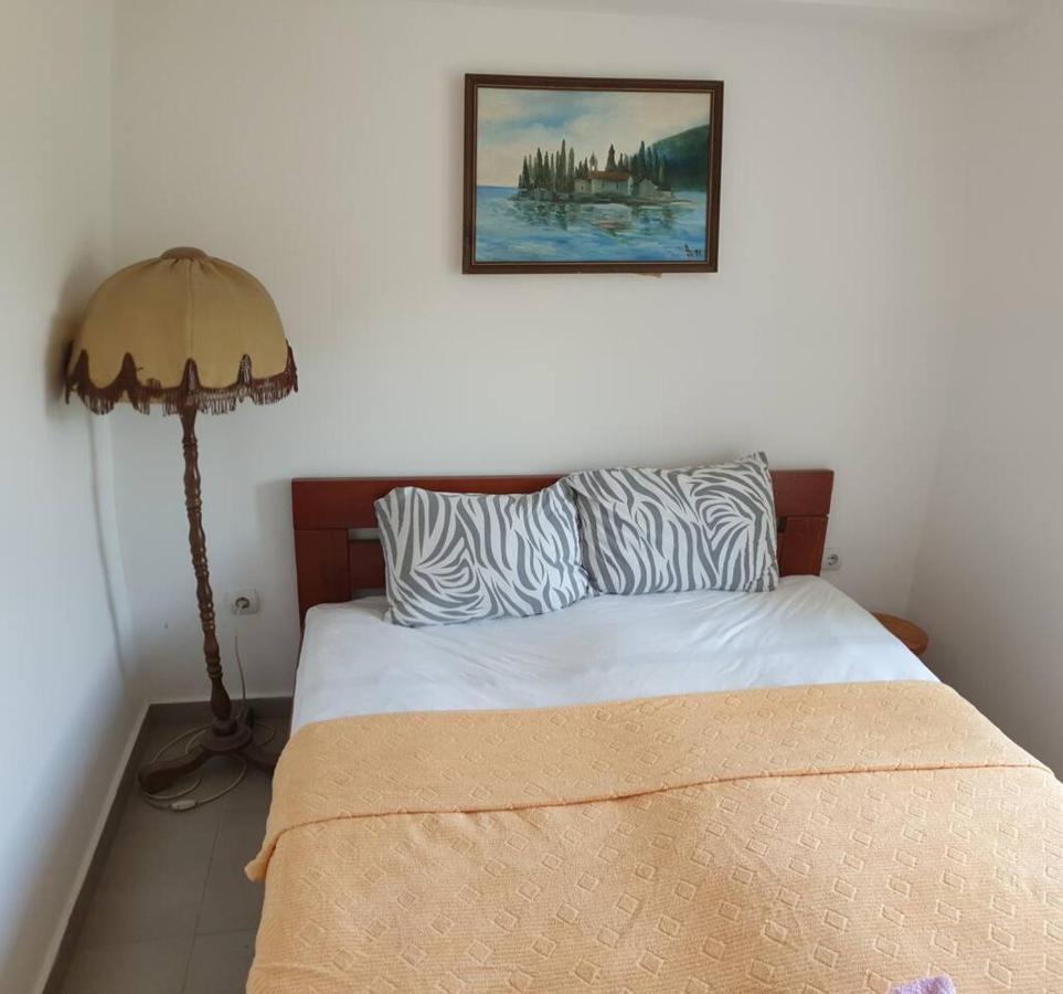 Guest House Maza Kotor Exterior photo