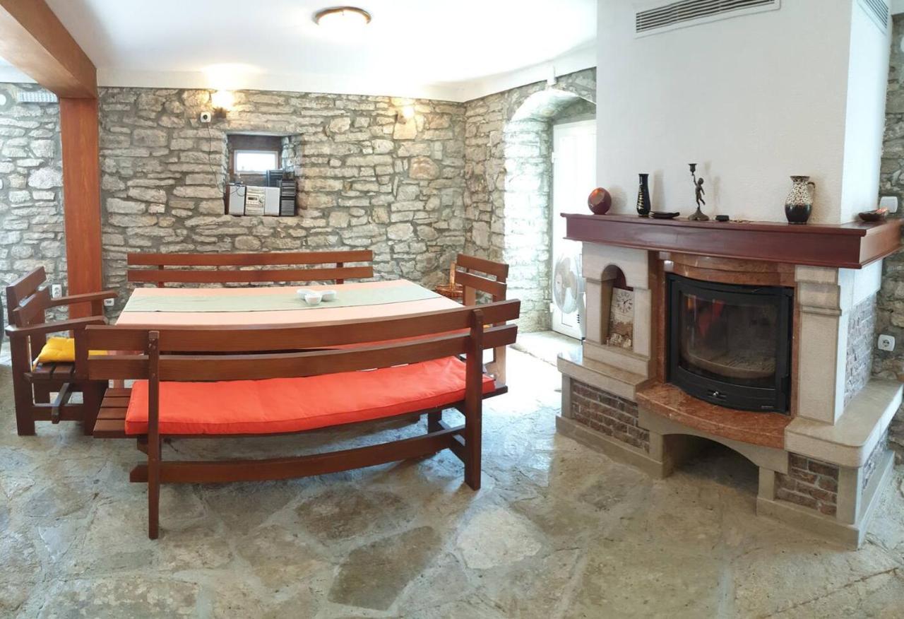 Guest House Maza Kotor Exterior photo