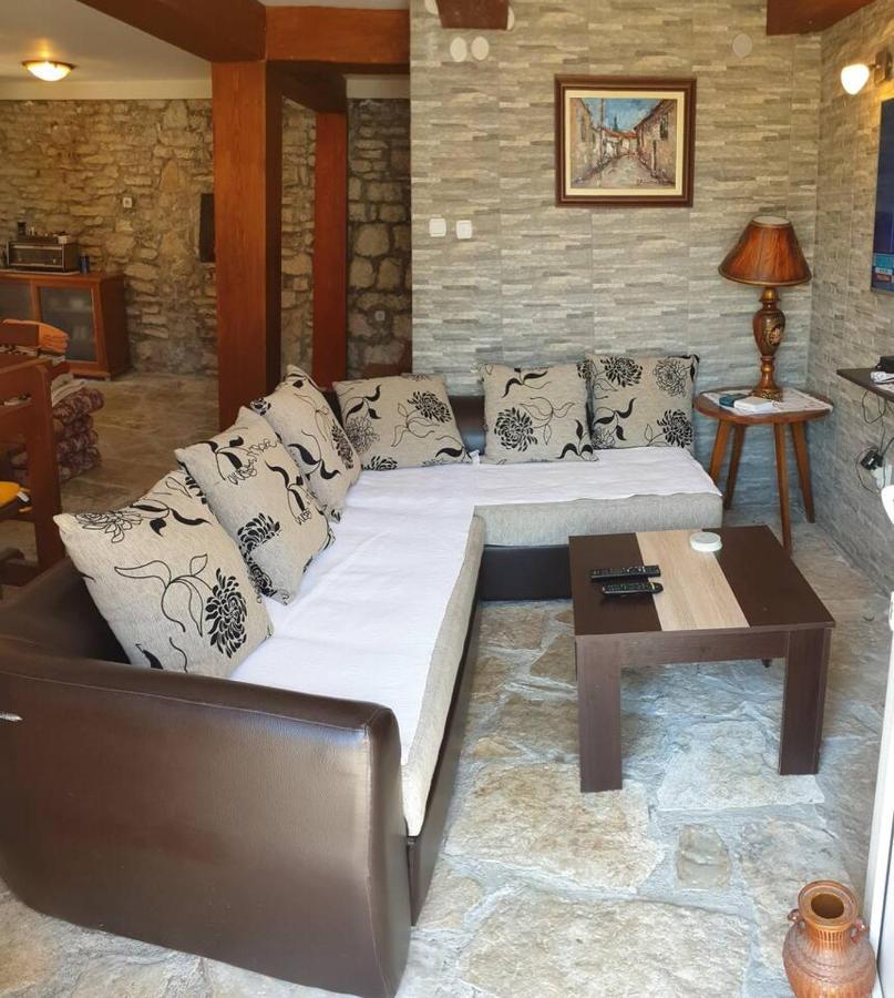 Guest House Maza Kotor Exterior photo